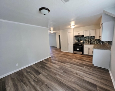3409 Nathaniel Brown Street - Photo Thumbnail 3