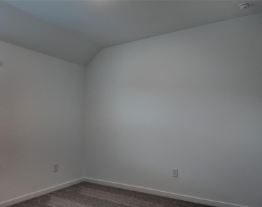 15190 Wild Gully Way - Photo Thumbnail 16