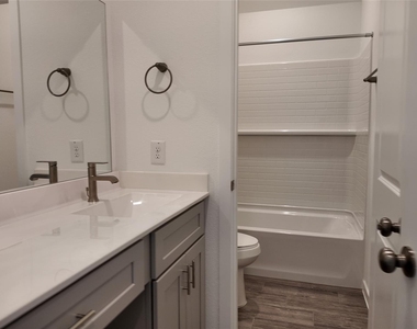 15190 Wild Gully Way - Photo Thumbnail 17