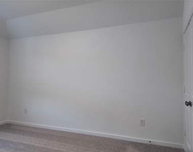 15190 Wild Gully Way - Photo Thumbnail 15