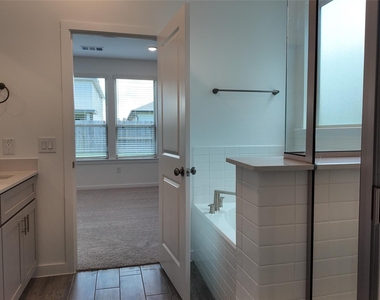 15190 Wild Gully Way - Photo Thumbnail 11
