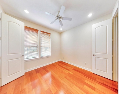 2104 State Street - Photo Thumbnail 25