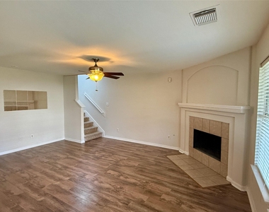 21315 Bella Mountain Drive - Photo Thumbnail 7