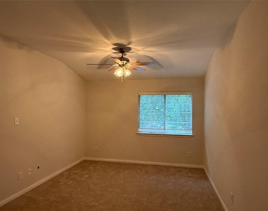 21315 Bella Mountain Drive - Photo Thumbnail 19