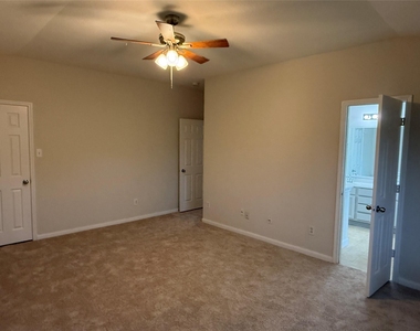 21315 Bella Mountain Drive - Photo Thumbnail 22