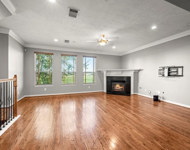 5420 Kansas Street - Photo Thumbnail 11