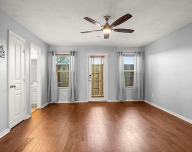 5420 Kansas Street - Photo Thumbnail 5