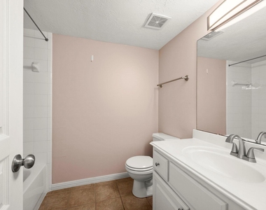 5420 Kansas Street - Photo Thumbnail 6