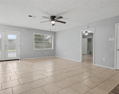 4210 Cork Lane - Photo Thumbnail 7