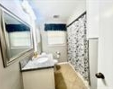 919 Saddle Rock Drive - Photo Thumbnail 9