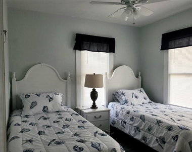 410 N Oleander Avenue - Photo Thumbnail 6