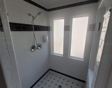 2916 W Bay Court Avenue - Photo Thumbnail 26