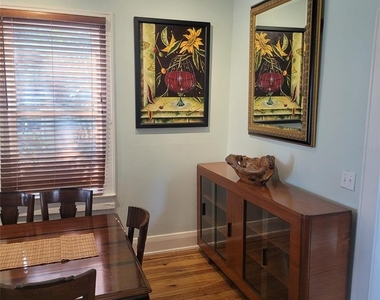 2916 W Bay Court Avenue - Photo Thumbnail 13