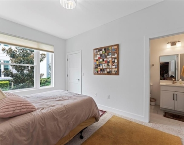 2621 1st Avenue N - Photo Thumbnail 16