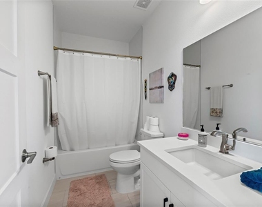 2621 1st Avenue N - Photo Thumbnail 27