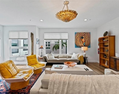 2621 1st Avenue N - Photo Thumbnail 8