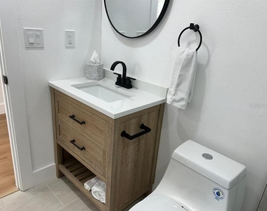 4611 W Mcelroy Avenue - Photo Thumbnail 16