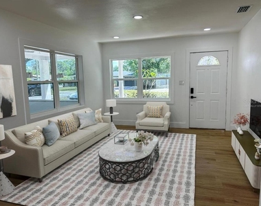 4611 W Mcelroy Avenue - Photo Thumbnail 2