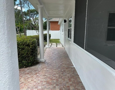 4611 W Mcelroy Avenue - Photo Thumbnail 11