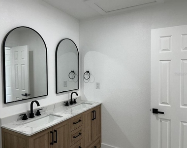 4611 W Mcelroy Avenue - Photo Thumbnail 21