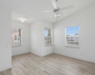 14510 Alejo Court - Photo Thumbnail 24