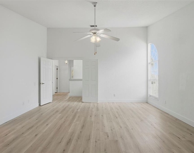 14510 Alejo Court - Photo Thumbnail 16