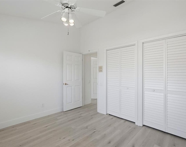 14510 Alejo Court - Photo Thumbnail 27