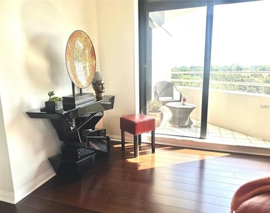 5950 Pelican Bay Plaza S - Photo Thumbnail 7