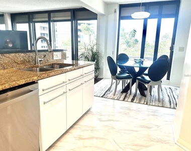 5950 Pelican Bay Plaza S - Photo Thumbnail 20