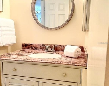 5950 Pelican Bay Plaza S - Photo Thumbnail 26