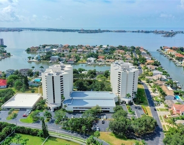 5950 Pelican Bay Plaza S - Photo Thumbnail 4
