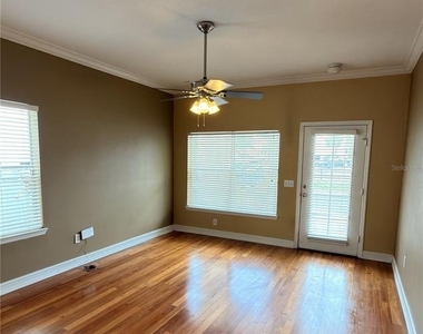 3181 Toscana Circle - Photo Thumbnail 7