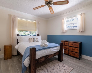 6908 Arbor Oaks Circle - Photo Thumbnail 32