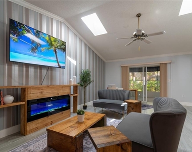 6908 Arbor Oaks Circle - Photo Thumbnail 18