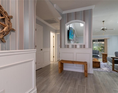 6908 Arbor Oaks Circle - Photo Thumbnail 4