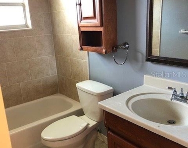 3022 Meadow Lake Avenue - Photo Thumbnail 11