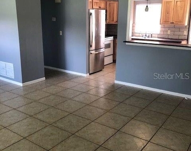 3022 Meadow Lake Avenue - Photo Thumbnail 4