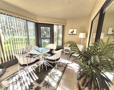 50 Woodlake Place - Photo Thumbnail 33