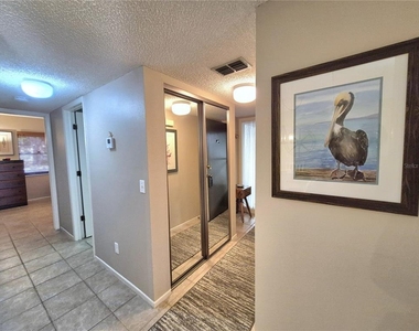 50 Woodlake Place - Photo Thumbnail 27