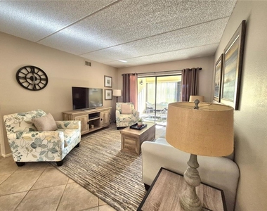 50 Woodlake Place - Photo Thumbnail 14