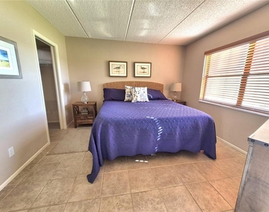 50 Woodlake Place - Photo Thumbnail 24