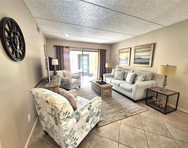 50 Woodlake Place - Photo Thumbnail 20