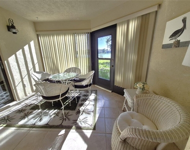 50 Woodlake Place - Photo Thumbnail 34
