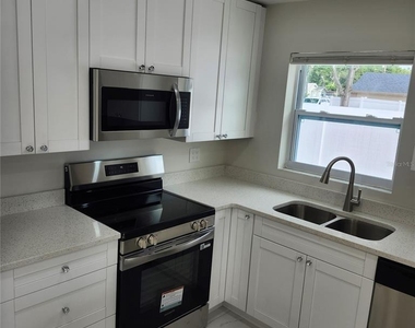 15406 Avalon Avenue - Photo Thumbnail 15