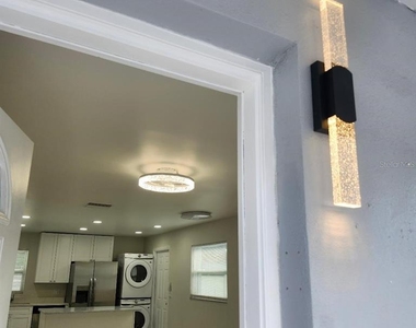 15406 Avalon Avenue - Photo Thumbnail 16