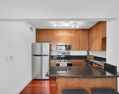 210 5th Avenue S - Photo Thumbnail 12