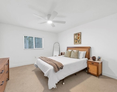 210 5th Avenue S - Photo Thumbnail 14