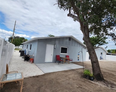 15414 Avalon Avenue - Photo Thumbnail 22