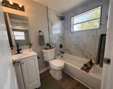 3511 Cambridge Street - Photo Thumbnail 4