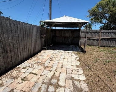 3511 Cambridge Street - Photo Thumbnail 28